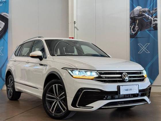 VOLKSWAGEN TIGUAN 2.0 300 TSI GASOLINA ALLSPACE R-LINE AUTOMÁTICO